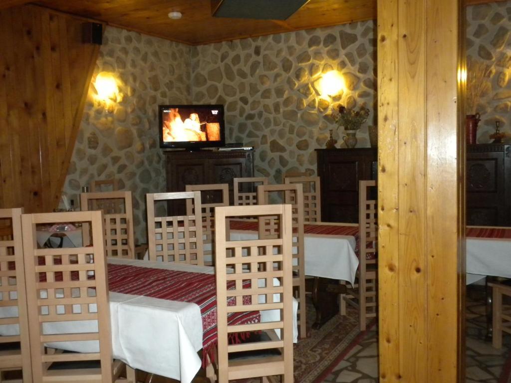 Rem'S Pension Rîşnov Εξωτερικό φωτογραφία